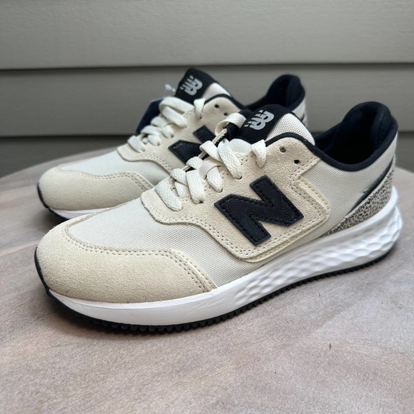 New Balance Women Size 6 Sneaker Fresh Foam X70 Beige Leopard Athletic Shoe New - Picture 10 of 16